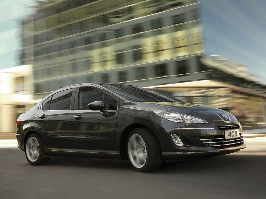  Peugeot 408 2011 года  (BR) (фото 16 из 25)